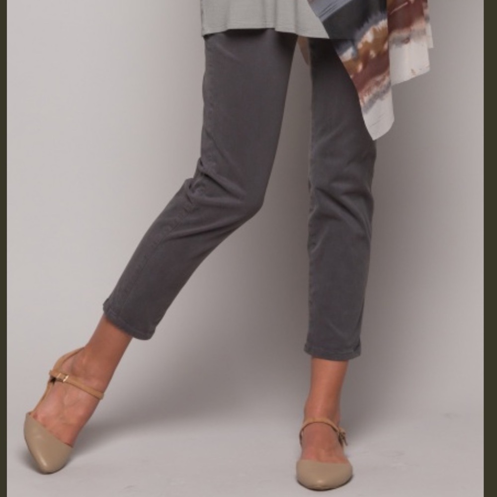 Stella Carakasi define yourself charcoal ankle pants